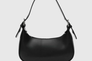 oval baget çanta en 24 cm yukseklik 13 cm genişlik 5 cm